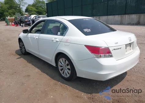 2010 Honda Accord 2.4 Lx-P из США, поврежденный, VIN 1HGCP2F46AA178300